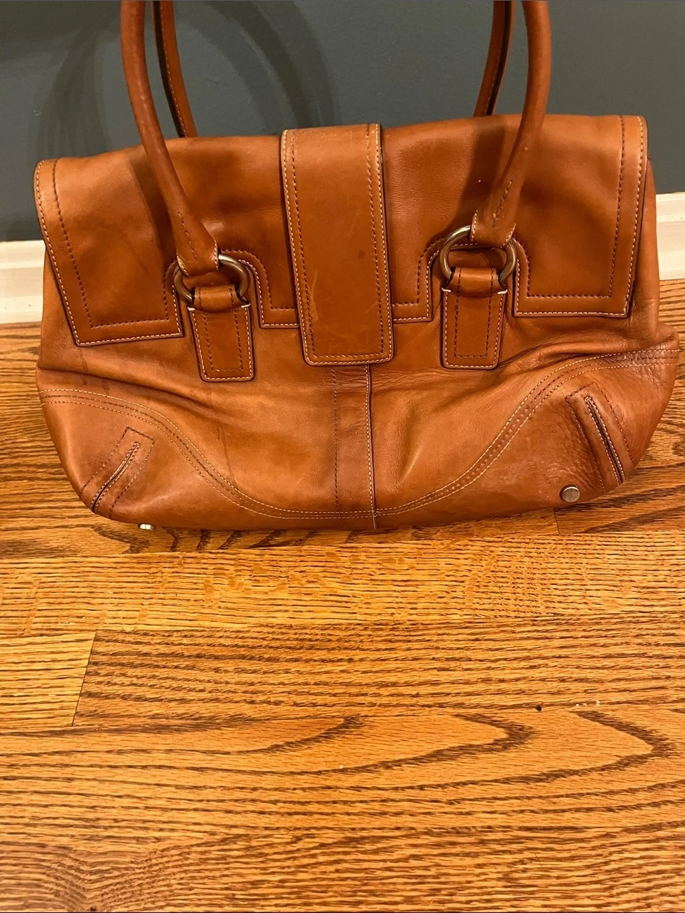 Vintage Y2k 2000s Coach Soho Leather Satchel Handbag F08A11